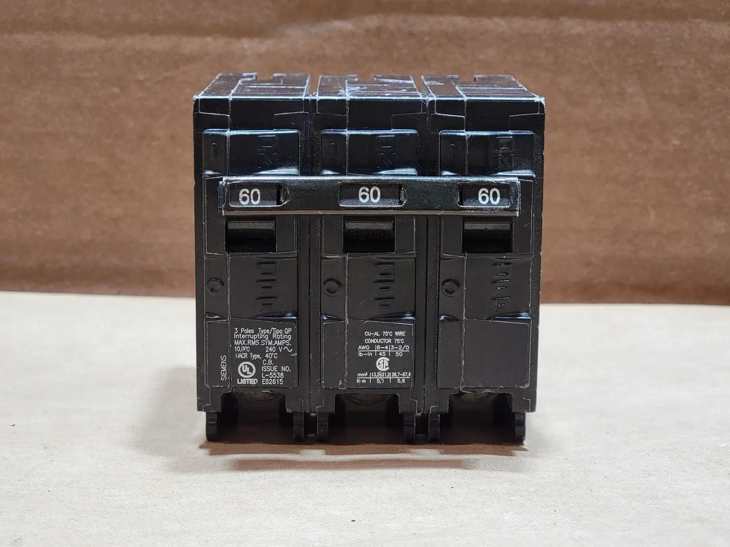 USED SIEMENS Q360