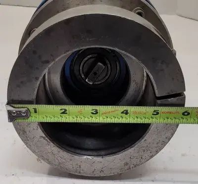 3 SPINDLE DRILLING HEAD ATTACHMENT, FIT ON 4" SPINDLE, DIMENSIONS: 9" H X 2 1/4" SPINDLE HEIGHT