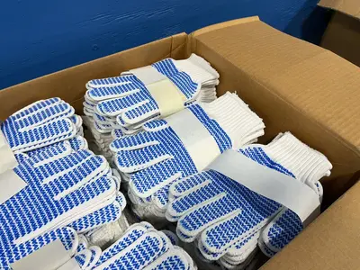Gloves