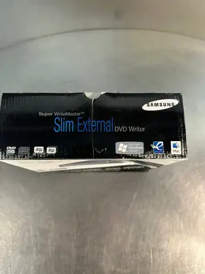 Samsung External DVD Writer Model SE-S084 Black. (3.4.2)