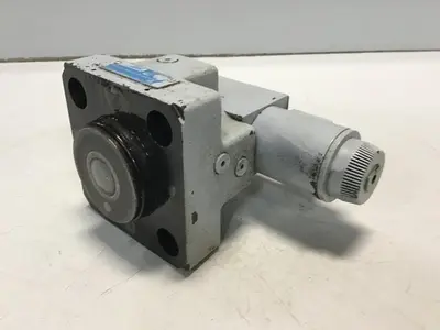 USED VICKERS DG4V-3S-7A-M-U-HL7-60-EN490