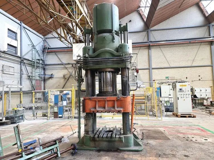 Used HL 1000 TON 4 COLUMN PRESS Hydraulic Presses BE | Apt International N.V #362272