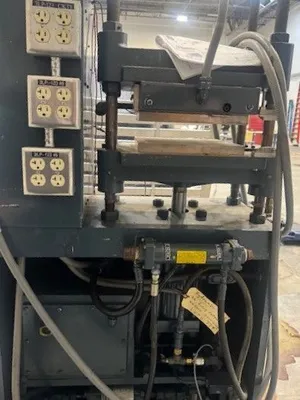 1990 WABASH 121212-2TMB Heated Platen Press and Laminating Press | Kempler Machinery (2)