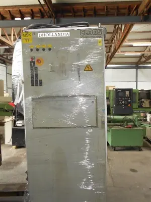 USED CLOOS ROMAT 320 COMPACT ROBOT WELDINGUNIT