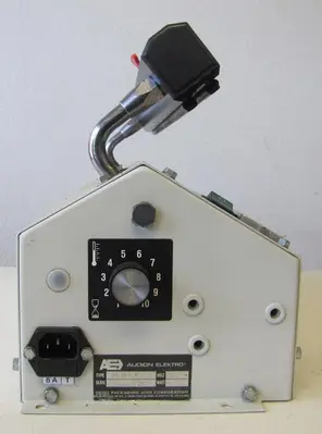 USED SEALMASTER 300