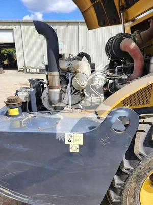 USED 2021 XCMG CV83PDU
