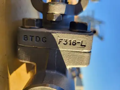 USED DSI VALVES API 602