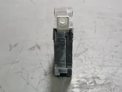20 Amp, 1 Pole, 120/240 volts Circuit Breaker B120
