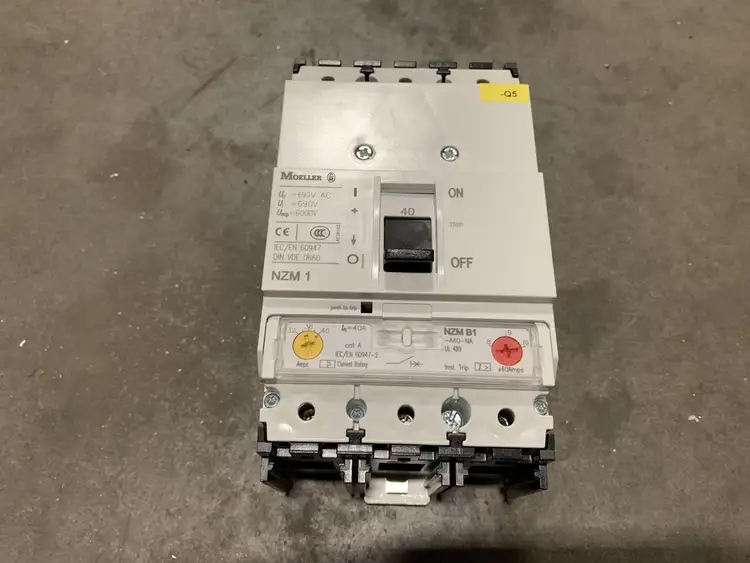 Used MOELLER NZM B1-A40-NA Switchgears British Columbia CA | Lenmark #244210