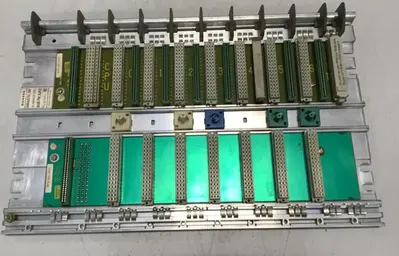USED SIEMENS 6ES5 700-2LA12