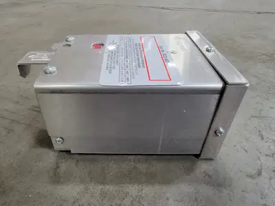 USED PASS & SEYMOUR 7833-MD