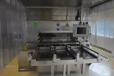 USED 1995 STERILINE VQ1F44