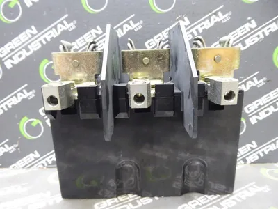 Allen Bradley 1494V-FSR666 Trailer Fuse Block Series A 60 Amps 600 Volts Used