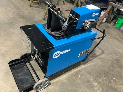 MILLER AUTO DELTAWELD 452 Mig Welders | Direct Industrial (3)