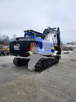 USED 2026 BLU B150
