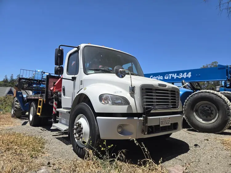Used 2020 FREIGHTLINER M2 106 Tractors & Trailers California US | Ben Kaplan Equipment #1284010