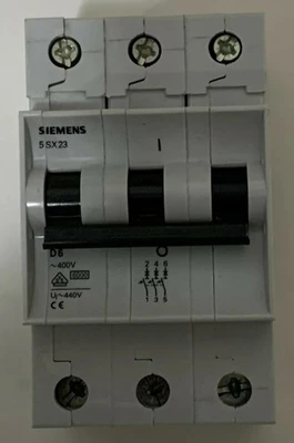 NEW SIEMENS 5SX2 306-8