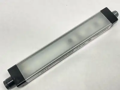 USED BANNER LED WORK LIGHT STRIP DIFFUSE WINDOW LENGTH 145MM 87810