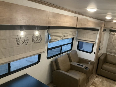 Used 2022 KEYSTONE ARCADIA Campers, Caravans, Motorhomes Michigan US | Miedema Asset Management Group #1304645