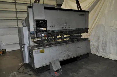 USED AMADA FAB-100 D / FBD-1030