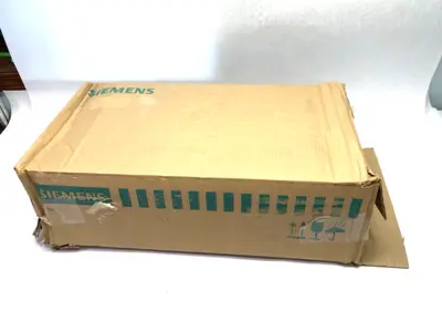 USED SIEMENS LOW-VOLTAGE HEAVY DUTY SAFETY SWITCH 3-POLE 3-FUSE 100A 600V
