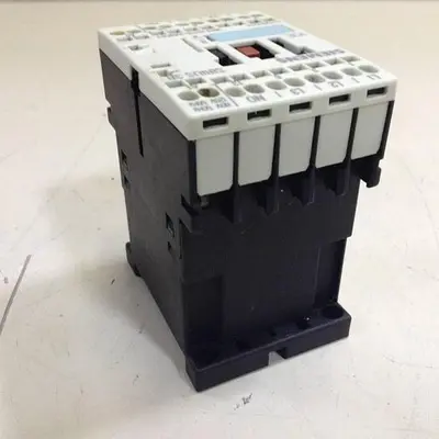 USED SIEMENS 3RT1 016-2AK61