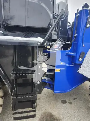 USED 2026 BLU W935