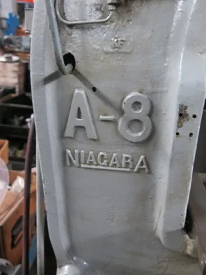Niagara A-8 Punch Press 8 Ton 1 phase