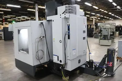 USED 2020 HAAS VF-2SS, 4TH AXIS ROTARY TABLE, TAILSTOCK, SIDE MOUNT TOOL CHANGER, AUTO DOOR