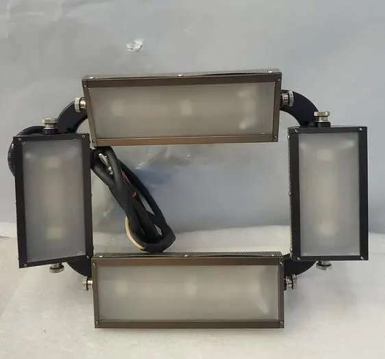 4 WAY HIGH INTENSITY LIGHT SOURCE