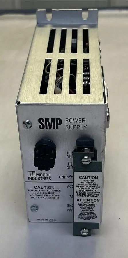 USED MOORE INDUSTRIES SMP/SOS/24DC-2.4A/117AC