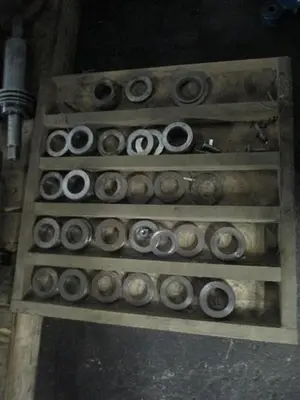 0676-200 Tieche Motorized Multi-Slitter with Additional Slitting Tools