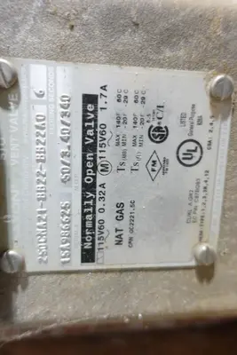 2 PALLETS OF ASSORTED MAXON NATURAL GAS STO VENT VALVES