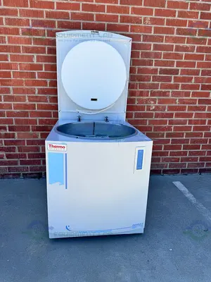 USED THERMO SCIENTIFIC CRYOPLUS 3 AUTOFILL CRYOGENIC STORAGE 120V