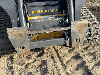 USED 2022 NEW HOLLAND C332
