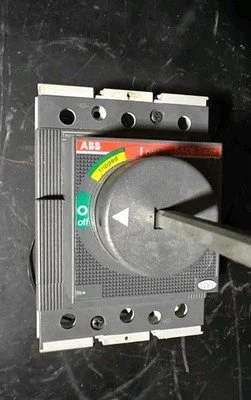 Used ABB T 1N 100 Circuit Breakers Missouri US | Up Time Machines #784617