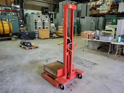 USED MAHAFFY MATERIALS SLH2424-70