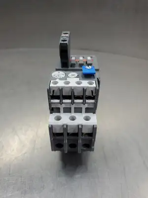 ABB A263010 45A Contactor w/A26S84S10 & CA510 Auxiliary Contactors. 4A43
