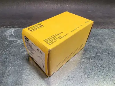 NEW HUBBELL HBL2313