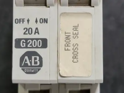 USED ALLEN-BRADLEY 1492-CB2-G200