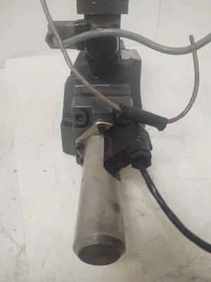 USED Rexroth 4WS2EM10-45
