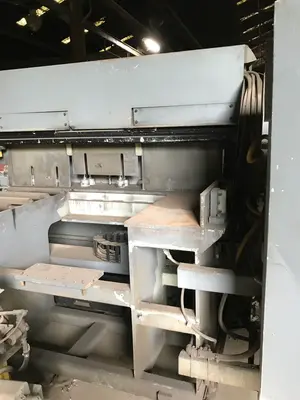 USED 1900 METLSAW NF-10