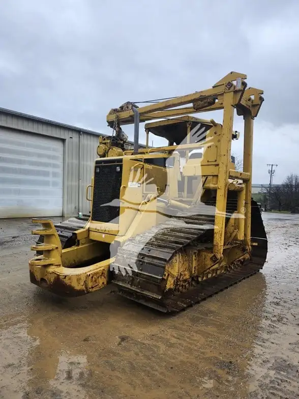 USED 2006 CATERPILLAR D6N LGP