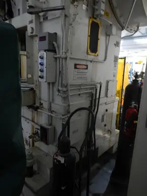 800 TON MINSTER KNUCKLE JOINT PRESS
