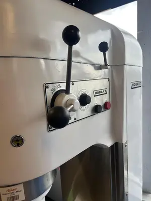 Used HOBART V 1401 Mixers Florida US | BAM Discount Restaurant Equipment #1261612
