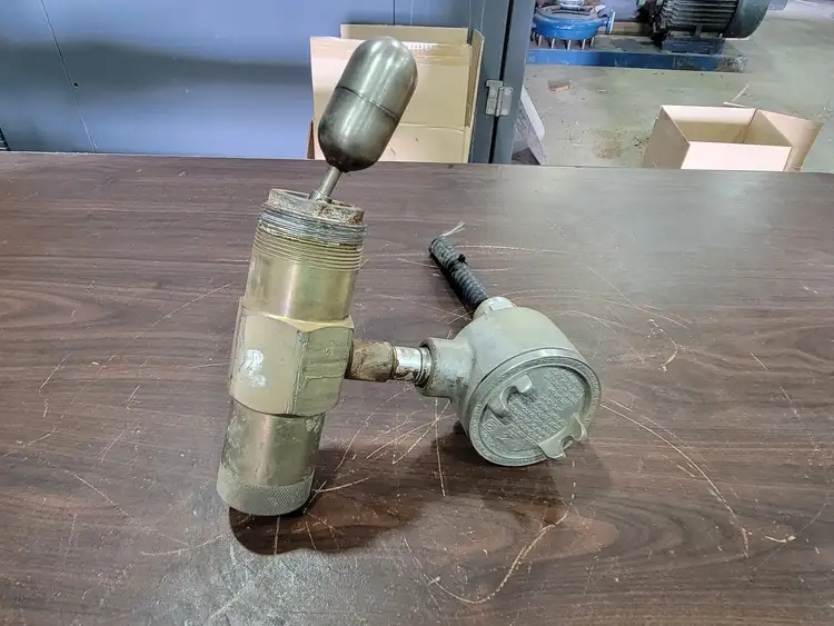 Used CROUSE-HINDS GUAB26 Switchgears British Columbia CA | Lenmark #243351