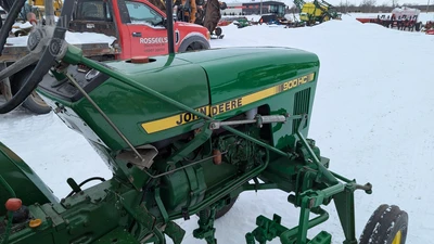 USED 1986 JOHN DEERE 900HC