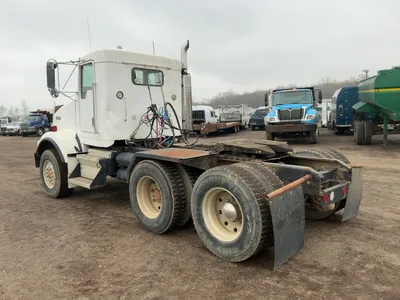 USED 1997 KENWORTH T800