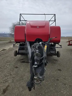 USED 2021 MASSEY FERGUSON 2270