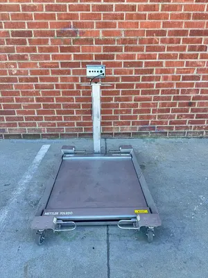 USED METTLER TOLEDO PUA669 STAINLESS STEEL SCALE 500 LBS W/ 36" X 36" PLATFORM, RAMPS